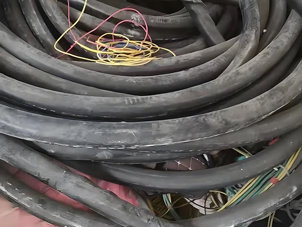 �ϵ��¸߼ۻ���