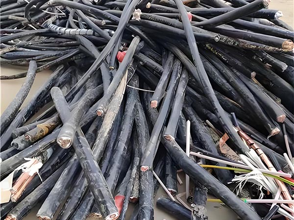 �Ϻ��Ͼɵ��»���