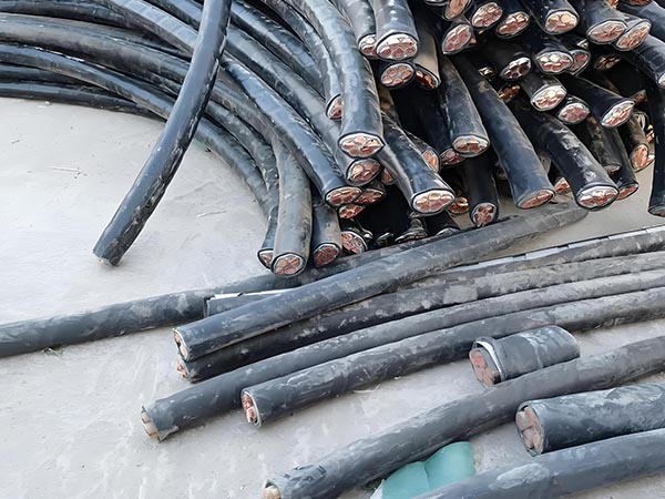 ����Ͼɵ��»���