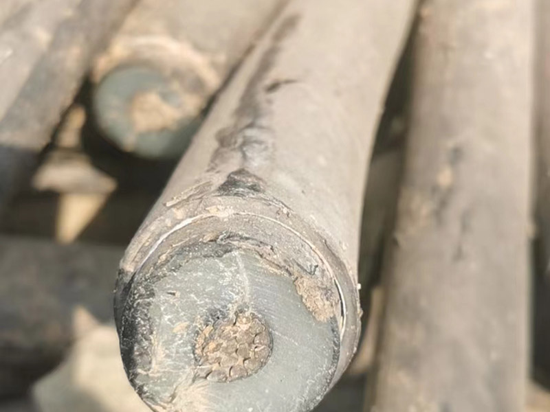 �Ͼɵ��»���