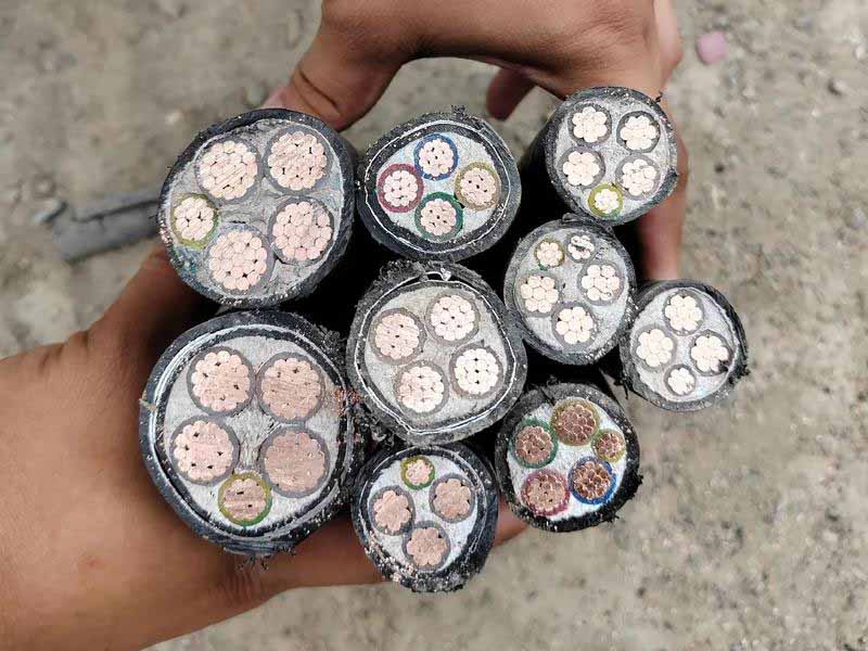 �Ͼɵ��»���