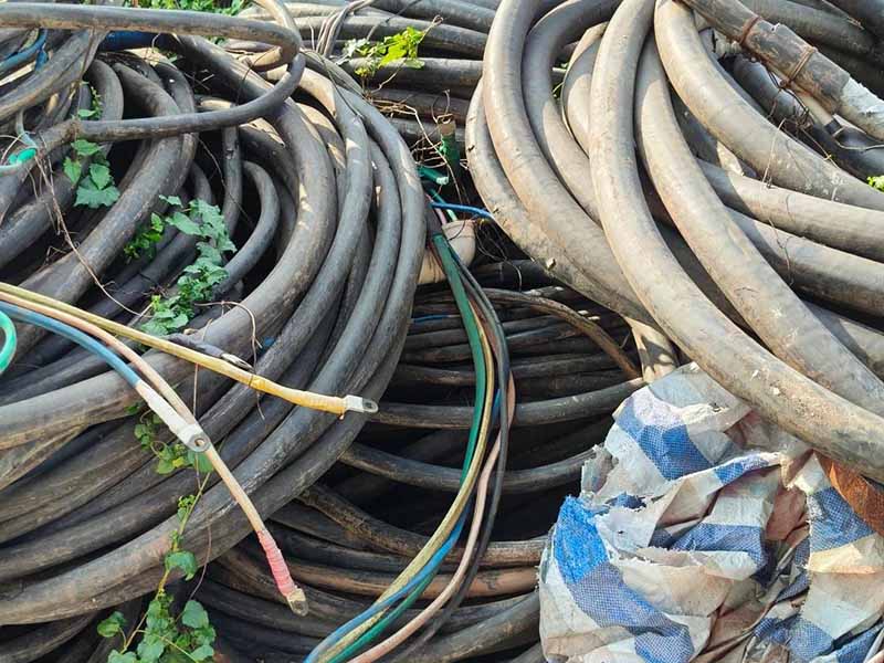 �����ִ���ҵ�Ͼɵ��»���